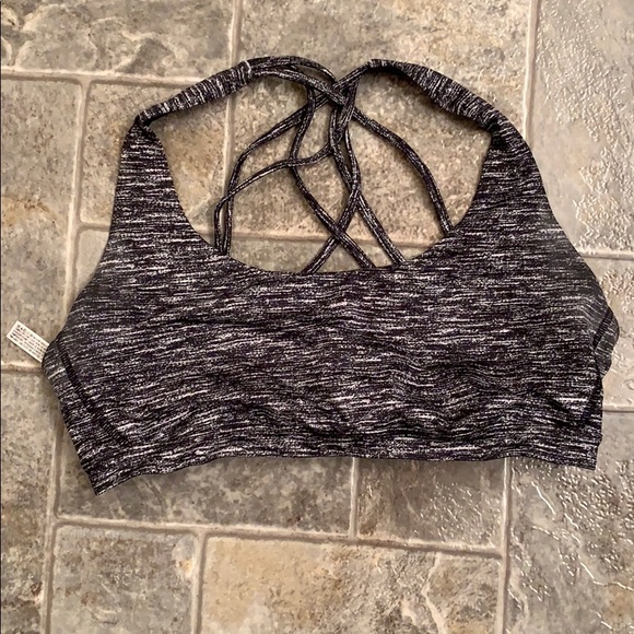 Victoria's Secret Other - Victoria’s Secret medium sports bra